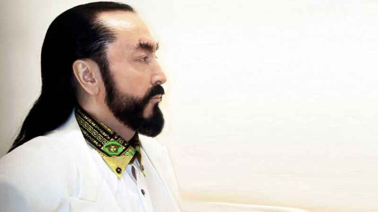 "Kedicikleri" paylaştı... Adnan Oktar'ın son hali